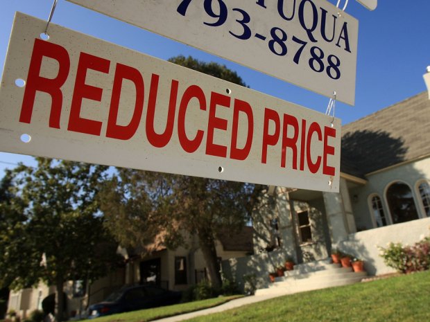 Reinsurers brace for pandemic-fueled spate of mortgage losses 1 Reinsurers brace for pandemic-fueled spate of mortgage losses 1