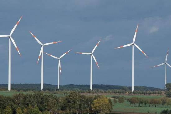 Aker Horizons acquires 75% stake in Mainstream Renewable Power for EUR 900 million 1 Aker Horizons acquires 75% stake in Mainstream Renewable Power for EUR 900 million 1