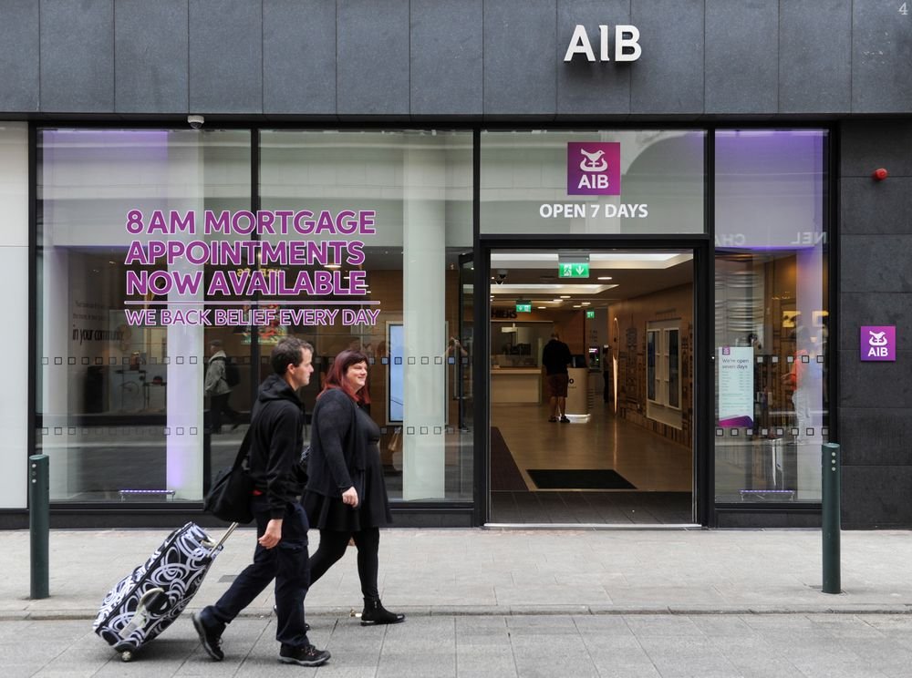 AIB Group posts €927 million profit in H1 2025, resumes interim dividend 1 AIB Group half-year results 2025
