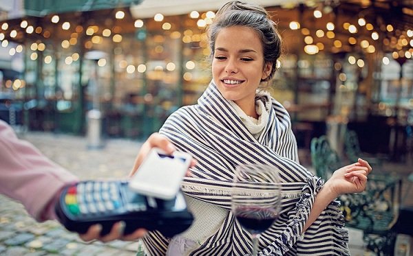 MobilePay, Vipps and Pivo merge to create Europe's most comprehensive digital wallet 1 MobilePay, Vipps and Pivo merge to create Europe's most comprehensive digital wallet 1