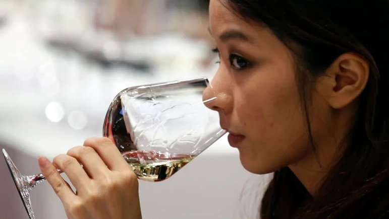 VCL Vintners forecast CAGR of over 5.0 percent in whisky sales through to 2023 1 VCL Vintners forecast CAGR of over 5.0 percent in whisky sales through to 2023 1