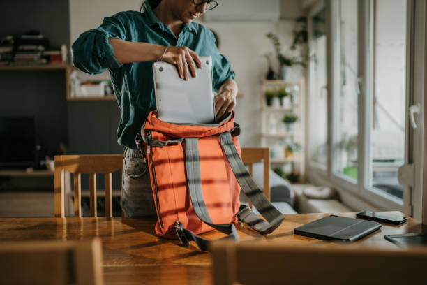 Things to Look For When Buying a Laptop Bag 3 waterproof bag