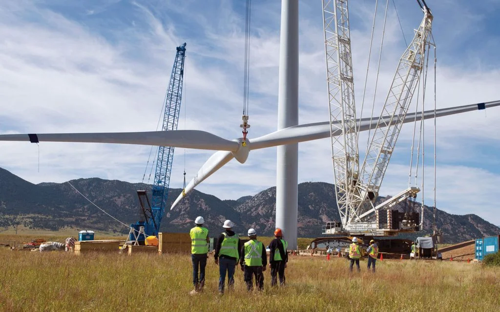 Why wind is underutilized in Pakistan for power generation? 1 wind mill