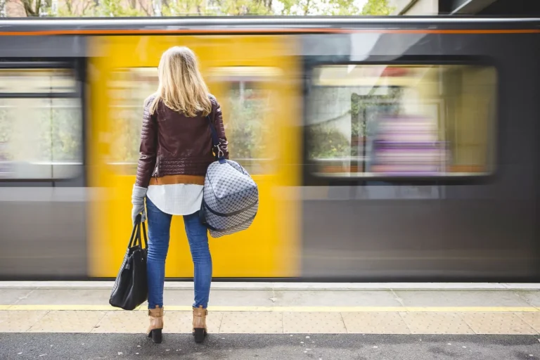 Alstom signs €1.2 billion deal for Britain’s first mainline battery-electric train fleet